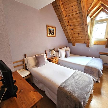 Hotel Anglada Вьелья Экстерьер фото