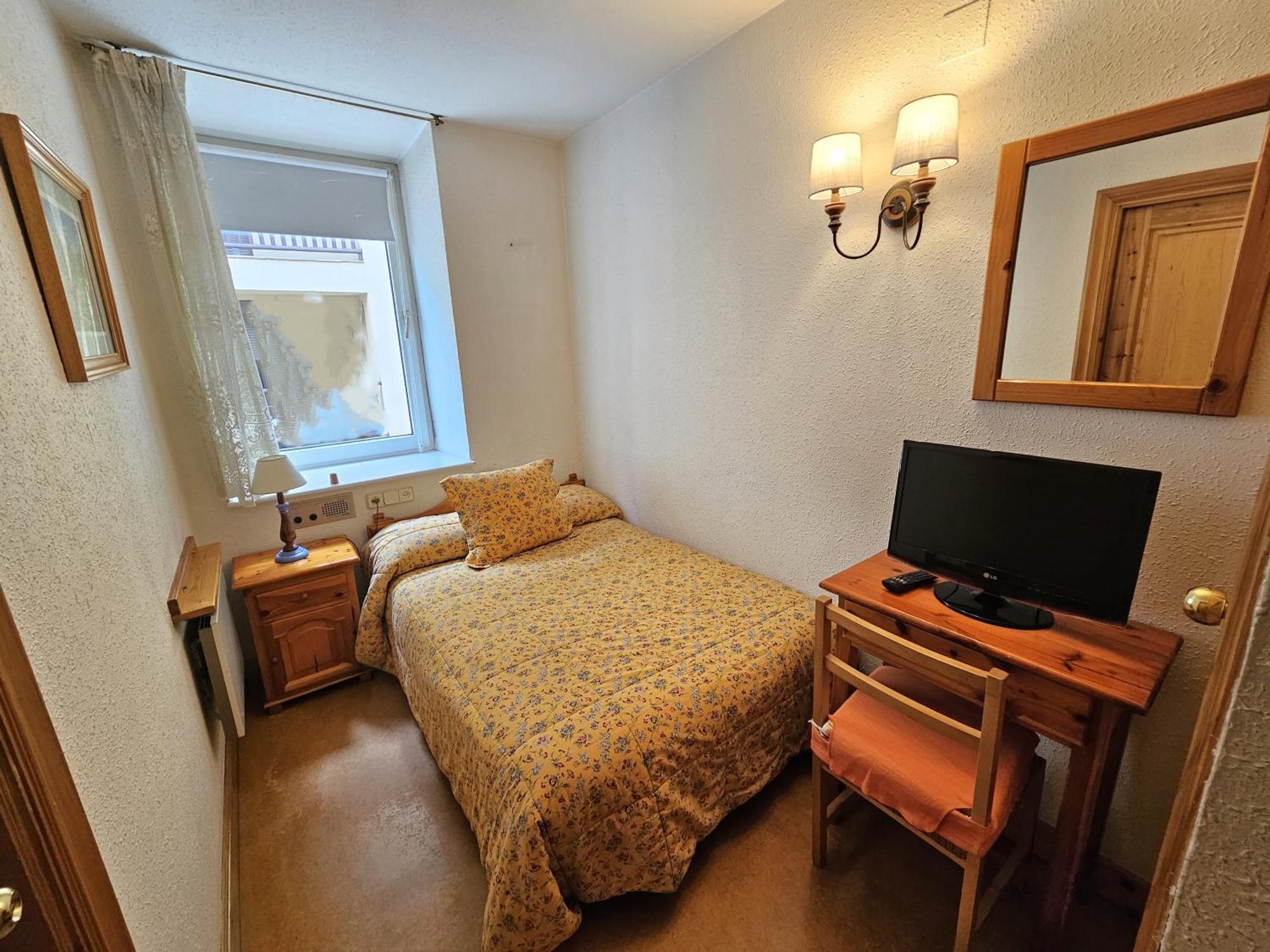 Hotel Anglada Вьелья Экстерьер фото